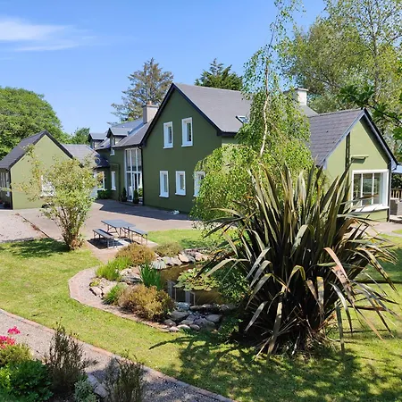 Alderwood House * Castlemaine