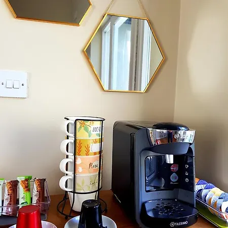 Alderwood House Bed & Breakfast Castlemaine