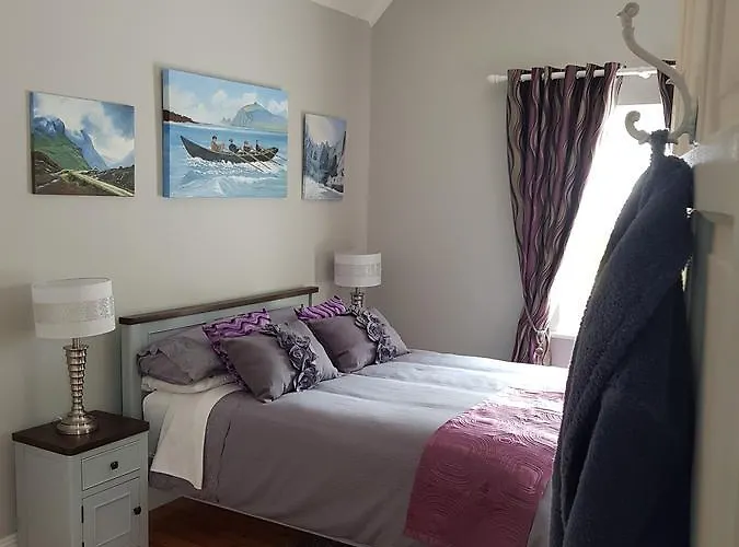 Alderwood House Castlemaine